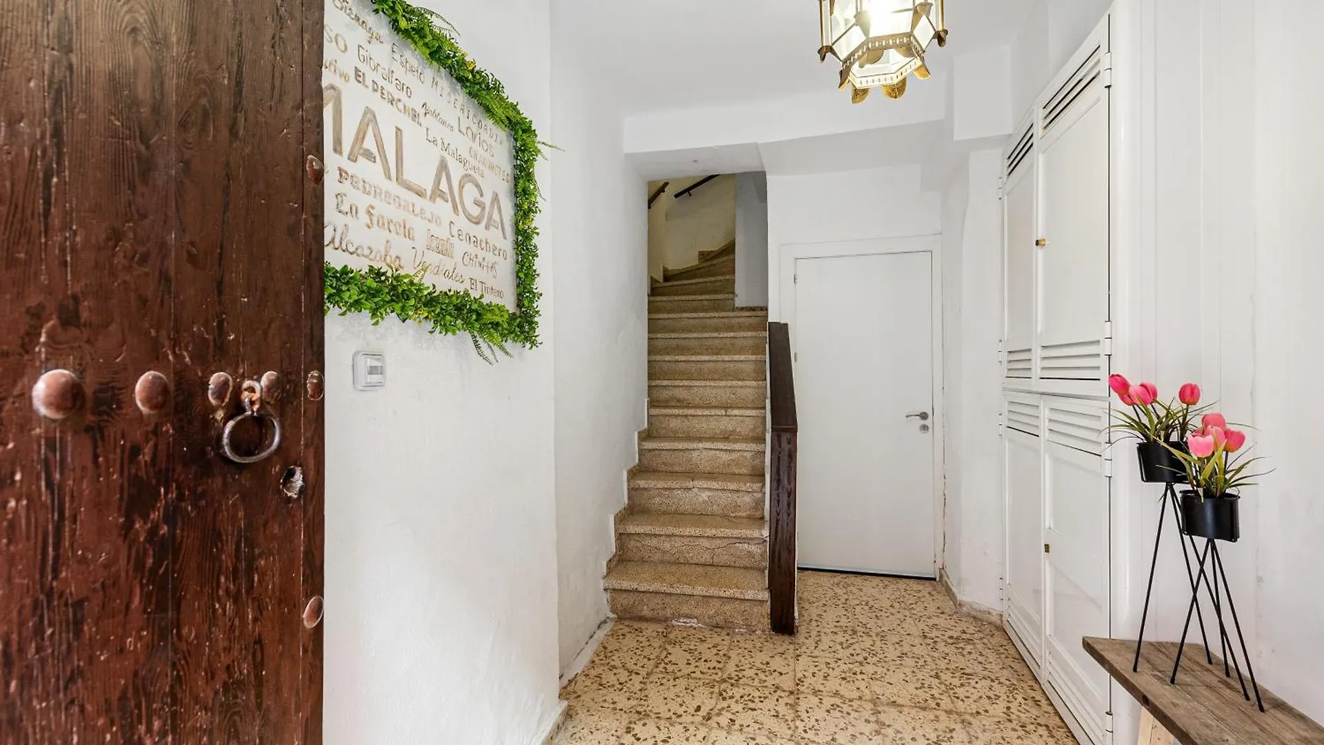Urbanchicmalaga 2Bedroom Oasis In Historic Malaga Centre 0*,