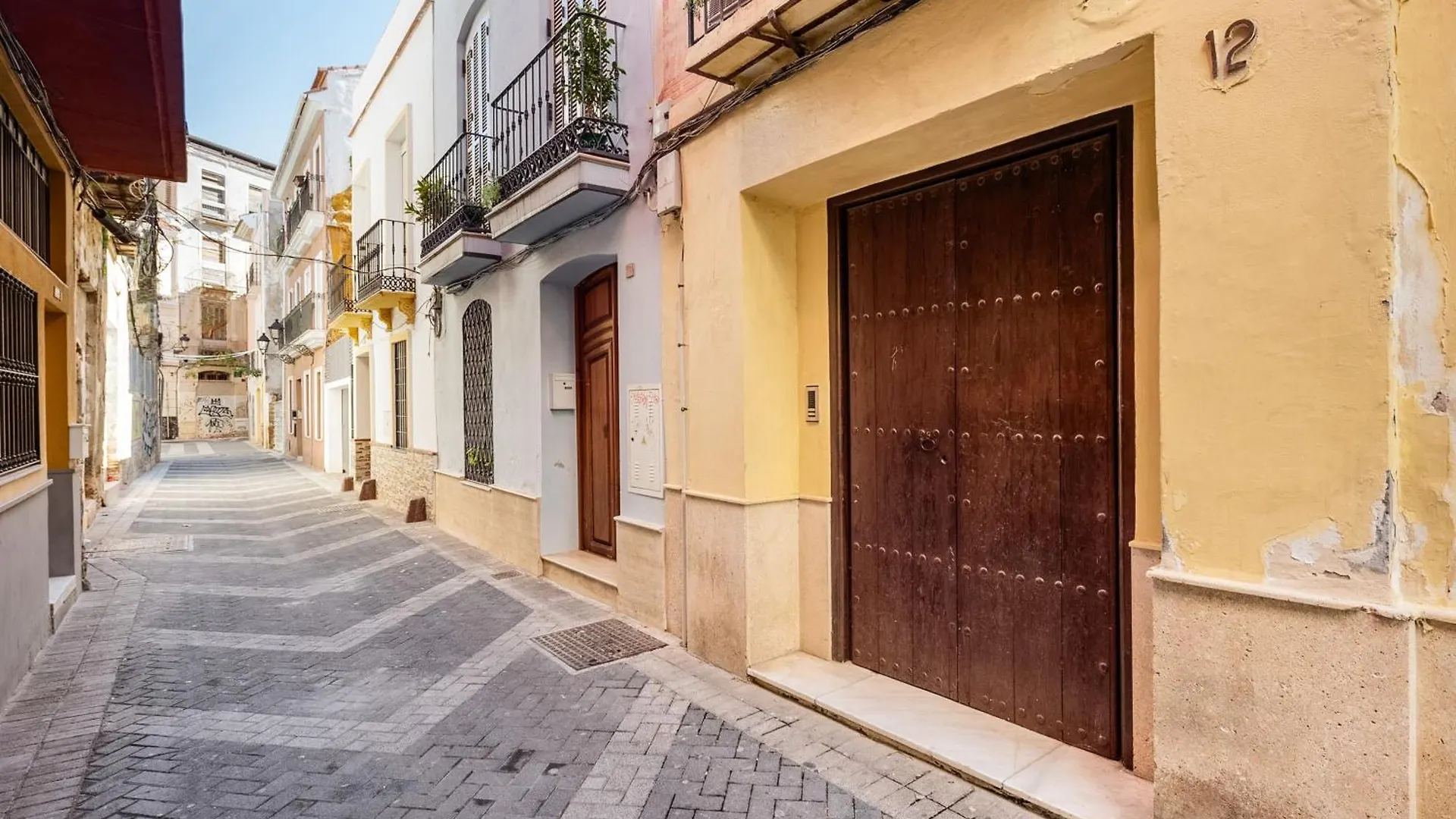 Appartement Urbanchicmalaga 2Bedroom Oasis In Historic Malaga Centre