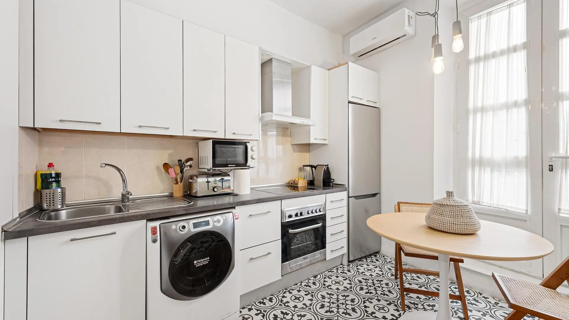 Urbanchicmalaga 2Bedroom Oasis In Historic Malaga Centre 0*,  Espagne